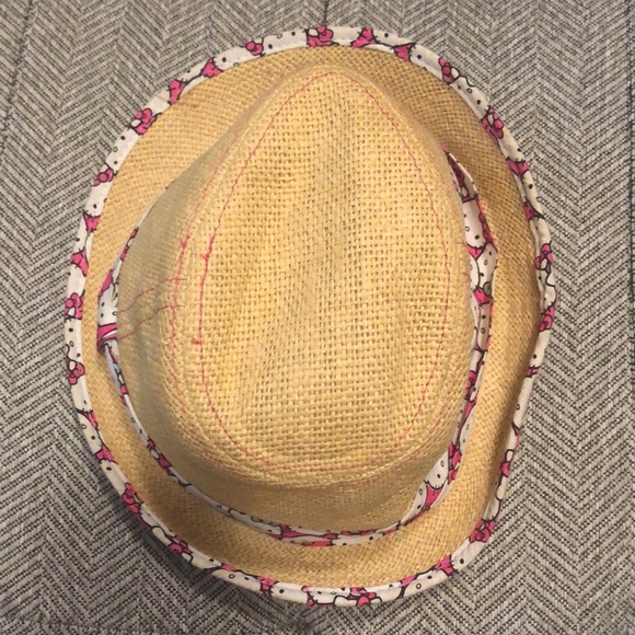 Hello Kitty Kids M/L Hat - Picture 2 of 3